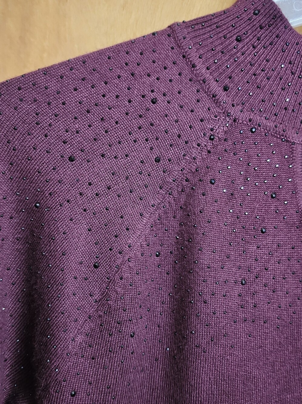 Cable & Gauge Mock Neck Keyhole cutout rhinestone long sleeve knit sweater New - Picture 4 of 11
